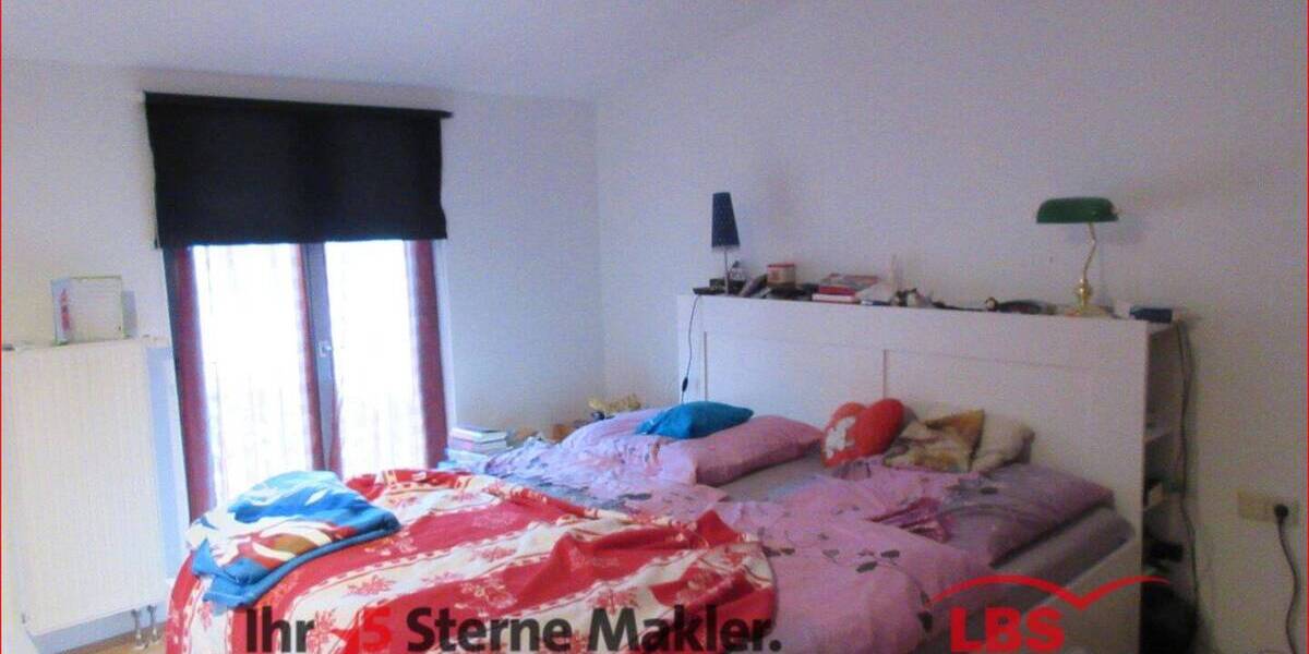 Reihenmittelhaus Bad Herrenalb - 4 Zimmer, 108 m&sup2;, 1.300&euro; | Angebot:26569088