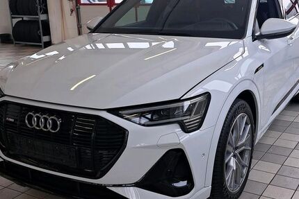 Audi e-tron 41.379 km 39.900 &euro; Ettlingen 76275