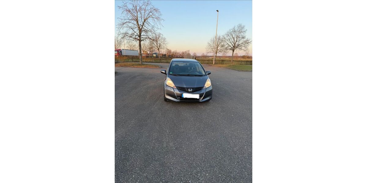 Honda Jazz 105.044 km 5.999 &euro; Hügelsheim 76549