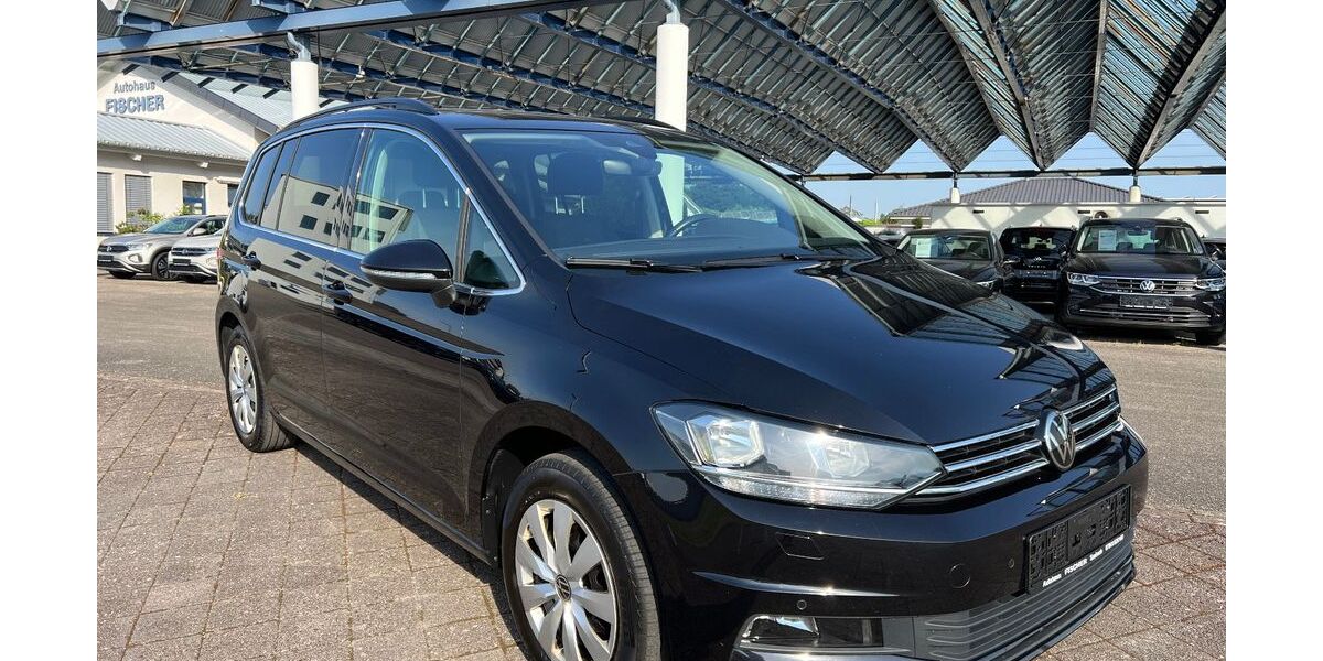 VW Touran 46.733 km 28.900 &euro; Sasbach 77880