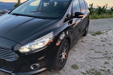 Ford S-Max 233.000 km 10.100 &euro; Oberkirch 77704