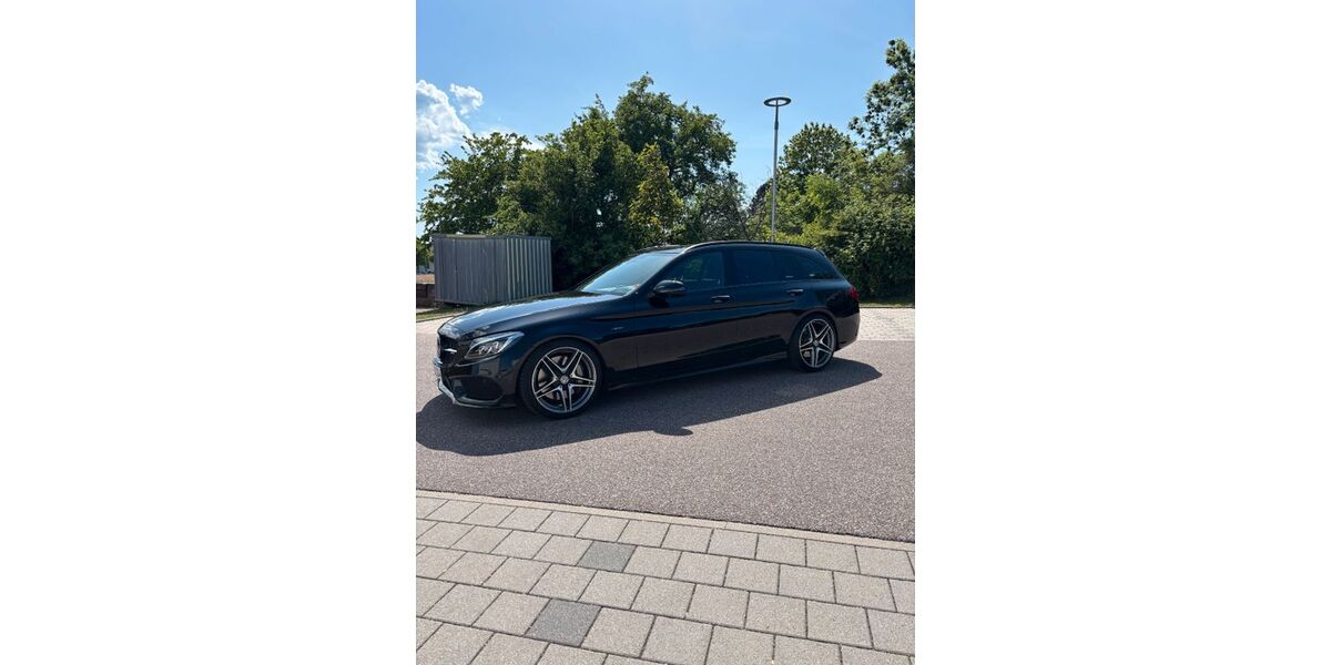 Mercedes-Benz C 450 AMG 86.000 km 29.999 &euro; Schömberg 75328