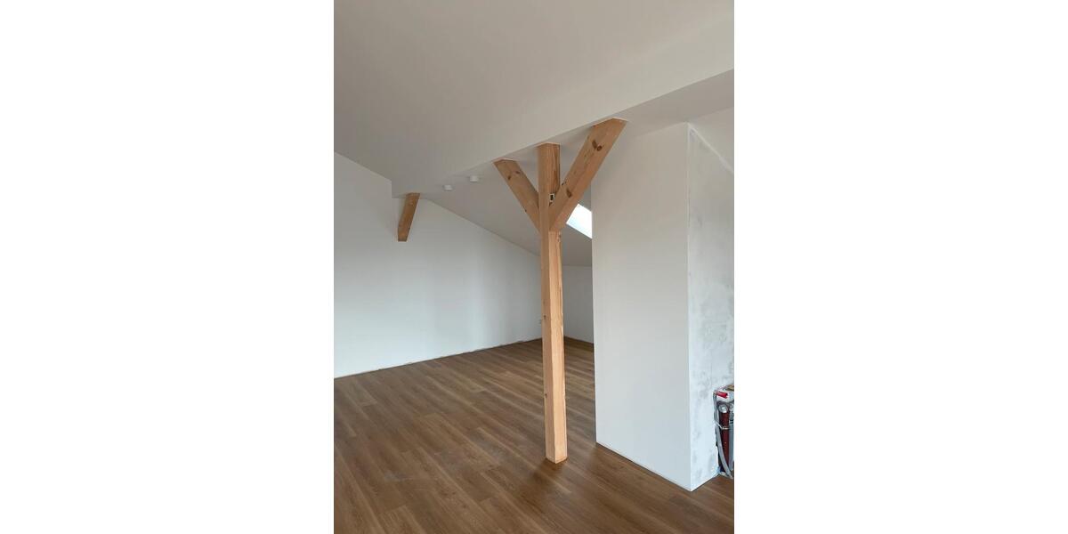 Dachgeschoßwohnung Rheinmünster - 3 Zimmer, 100 m&sup2;, 1.000&euro; | Angebot:25887941