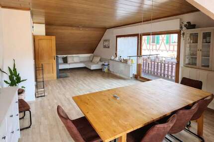 Haus Seebach - 7 Zimmer, 212 m&sup2;, 395.000&euro; | Angebot:22296141