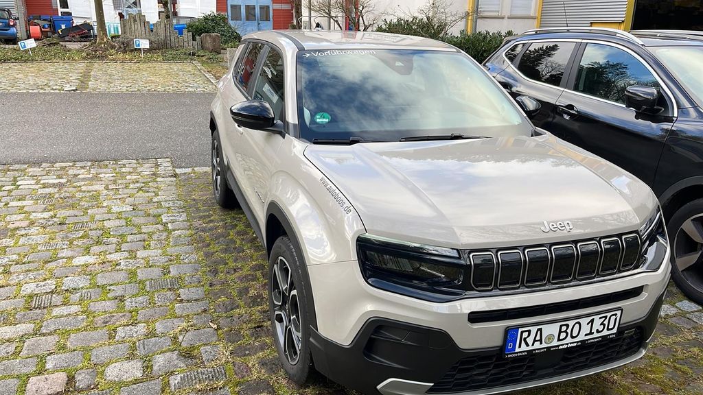 Jeep Avenger 26.000 km 19.999 &euro; Baden-Baden 76534