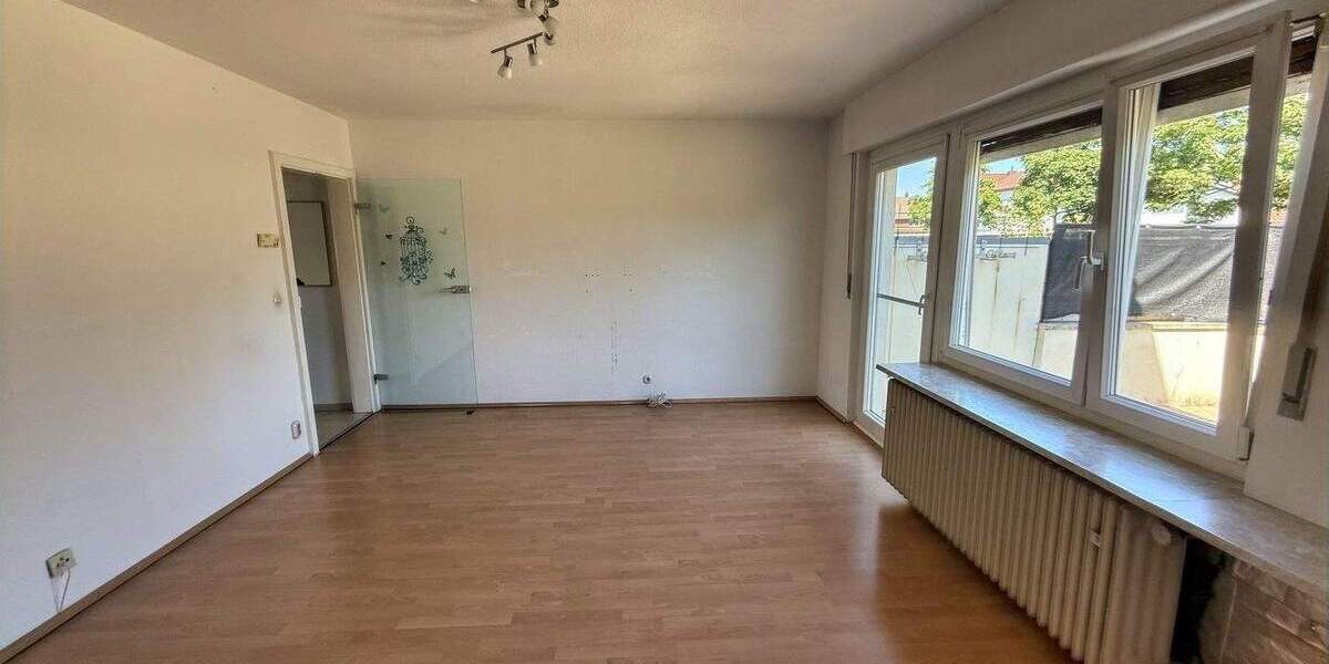 Reihenendhaus Ettlingen - 4 Zimmer, 110 m&sup2;, 300.000&euro; | Angebot:25686044
