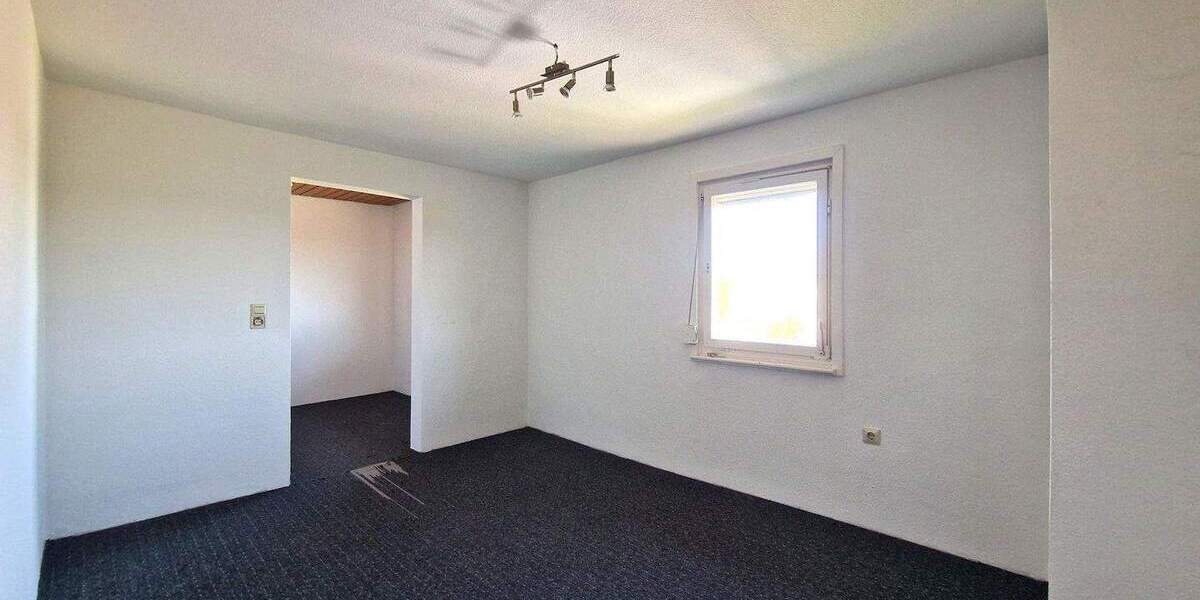 Bauernhaus, Landhaus Simmersfeld - OT Ettmannsweiler - 7 Zimmer, 163 m&sup2;, 159.000&euro; | Angebot:25694204