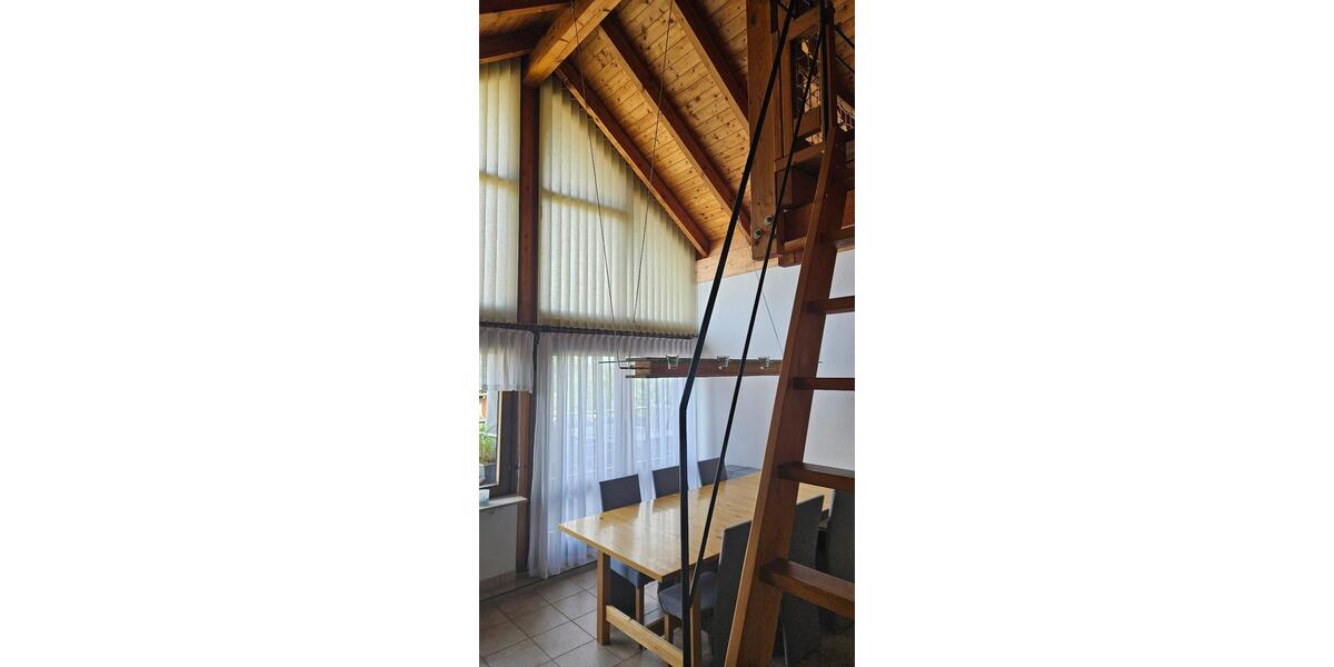 Dachgeschoßwohnung Karlsbad - 4 Zimmer, 1.250&euro; | Angebot:22982345