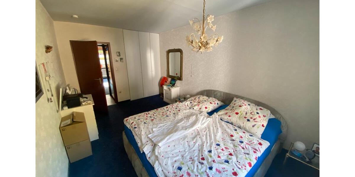 Dachgeschoßwohnung Baden-Baden Baden - 4 Zimmer, 100 m&sup2;, 250.000&euro; | Angebot:25916346