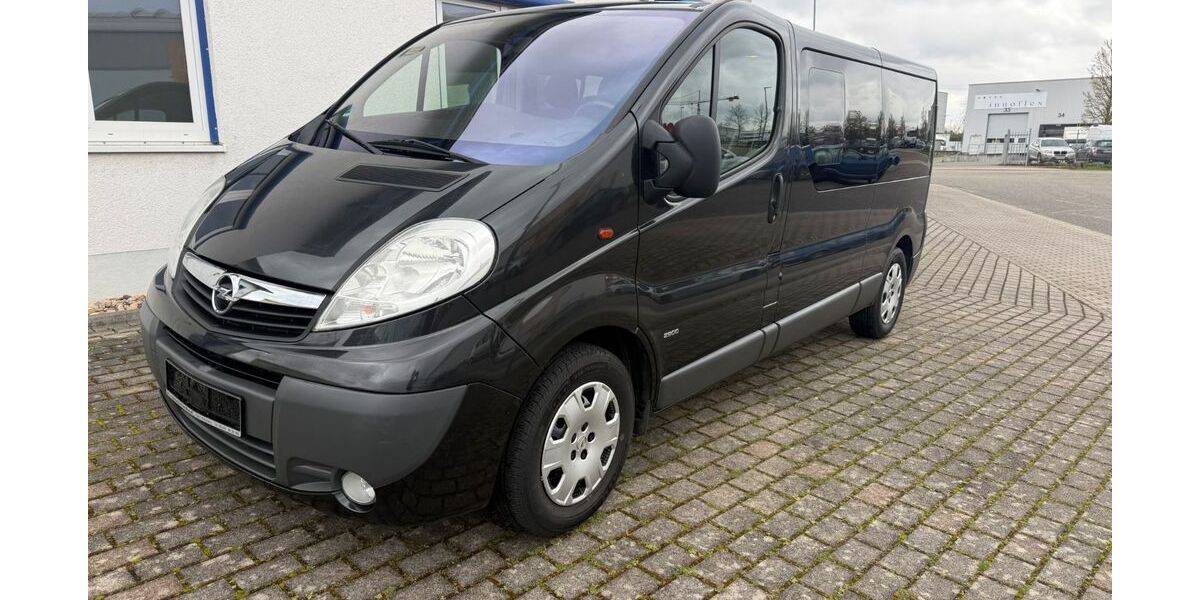 Opel Vivaro 123.000 km 12.499 &euro; Malsch 76316