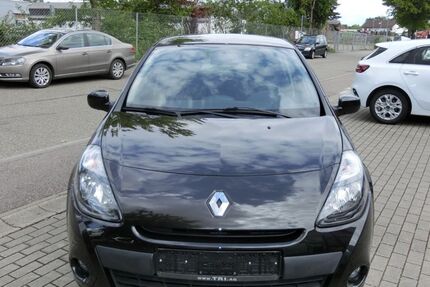 Renault Clio 89.438 km 5.699 &euro; Bühl 77815