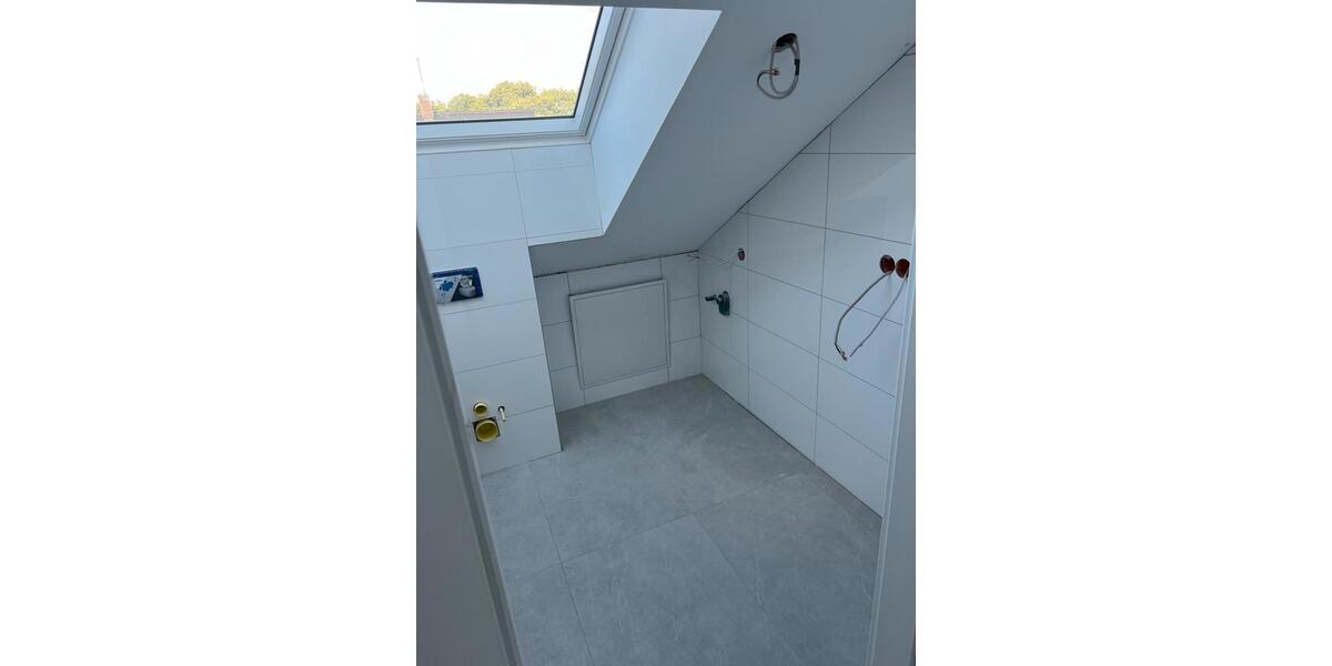 Dachgeschoßwohnung Rastatt - 3 Zimmer, 70 m&sup2;, 880&euro; | Angebot:24756236