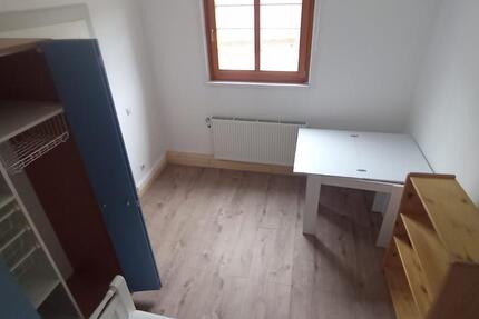 Wohnung Marxzell - 3 Zimmer, 84 m&sup2;, 320&euro; | Angebot:25161013