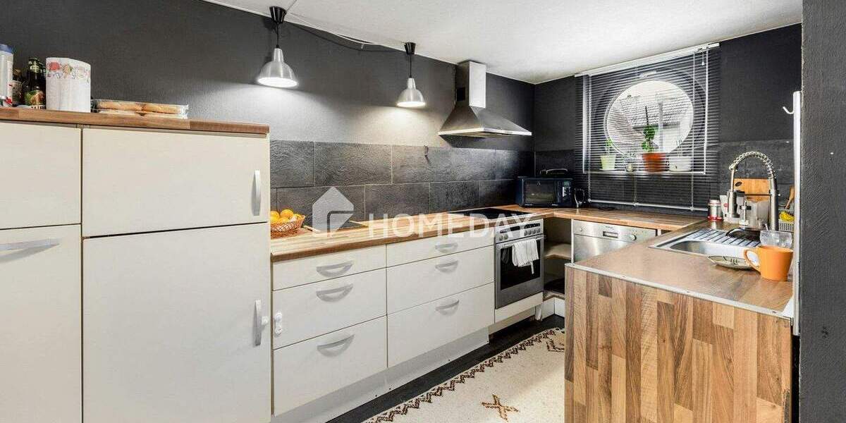 Einfamilienhaus Marxzell Pfaffenrot - 7 Zimmer, 200 m&sup2;, 349.000&euro; | Angebot:25708373