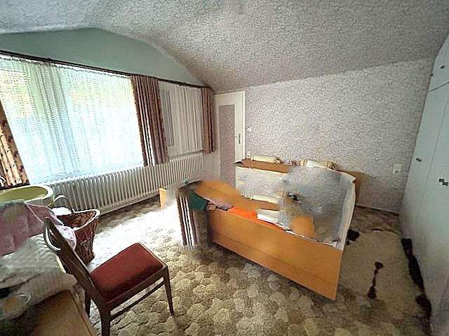 Einfamilienhaus Neuenbürg - 6 Zimmer, 161 m&sup2;, 395.000&euro; | Angebot:25877495