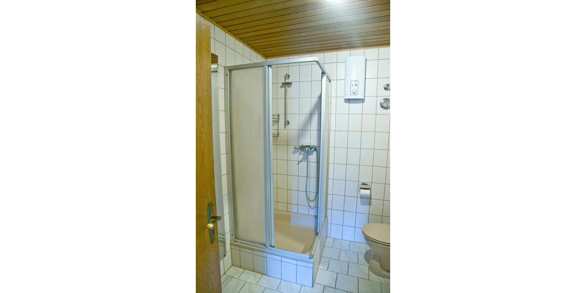 Etagenwohnung Straubenhardt - 1 Zimmer, 39 m&sup2;, 370&euro; | Angebot:26003104