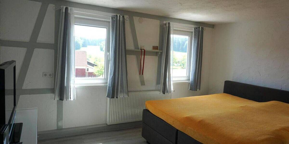 Bauernhaus, Landhaus Simmersfeld Aichhalden-Oberweiler - 5 Zimmer, 190 m&sup2;, 689.000&euro; | Angebot:25822690