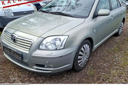 Toyota Avensis 220.971 km 2.185 &euro; Achern 77855