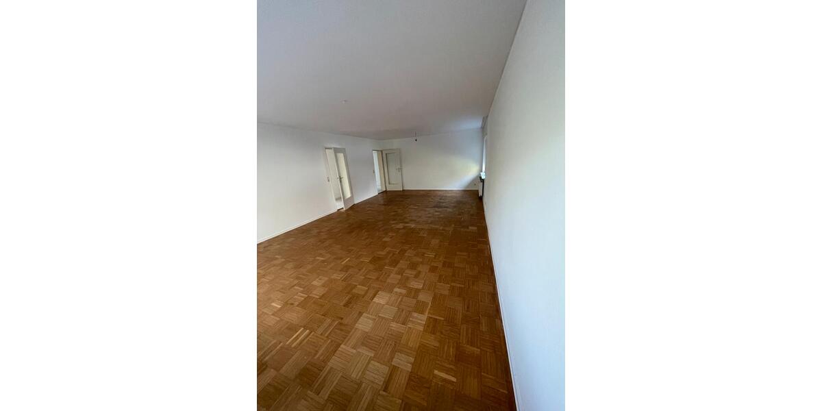 Erdgeschoßwohnung Baden-Baden Baden - 3 Zimmer, 110 m&sup2;, 1.250&euro; | Angebot:25298778