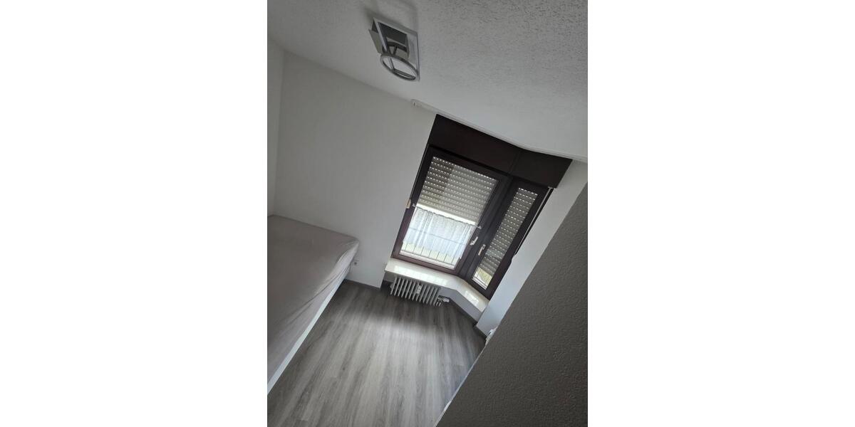 Etagenwohnung Bad Herrenalb - 1.5 Zimmer, 39 m&sup2;, 618&euro; | Angebot:25354007