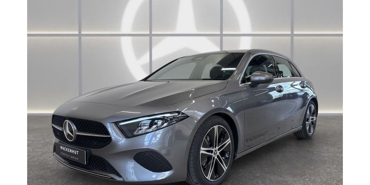 Mercedes-Benz A 180 9.900 km 34.680 &euro; Baden-Baden 76532