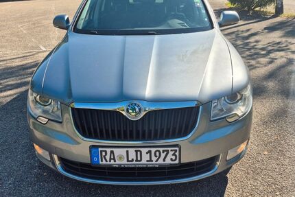 Skoda Superb 243.000 km 6.800 &euro; Gaggenau 76571