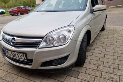 Opel Astra 320.607 km 600 &euro; Gernsbach 76593