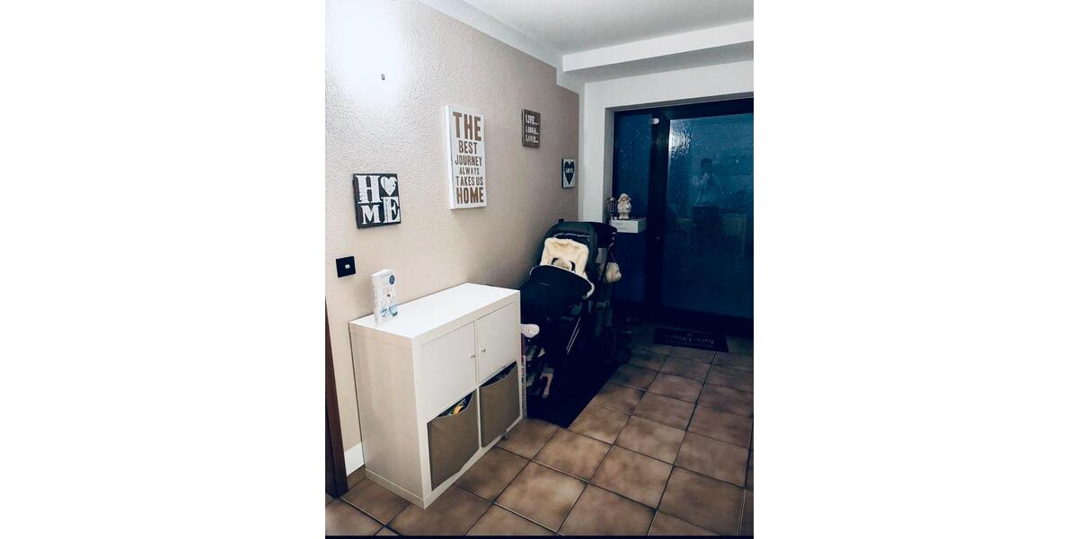 Erdgeschoßwohnung Keltern - 2 Zimmer, 83 m&sup2;, 750&euro; | Angebot:25940715