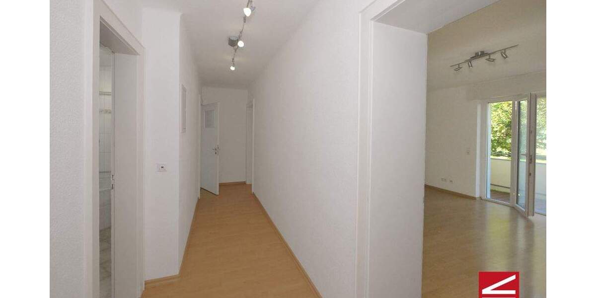 Etagenwohnung Baden-Baden Oos - 2 Zimmer, 71 m&sup2;, 235.000&euro; | Angebot:25692848