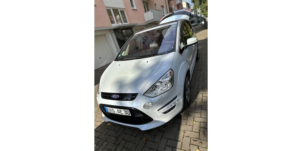 Ford S-Max 240.000 km 8.000 &euro; Baden-Baden 76532