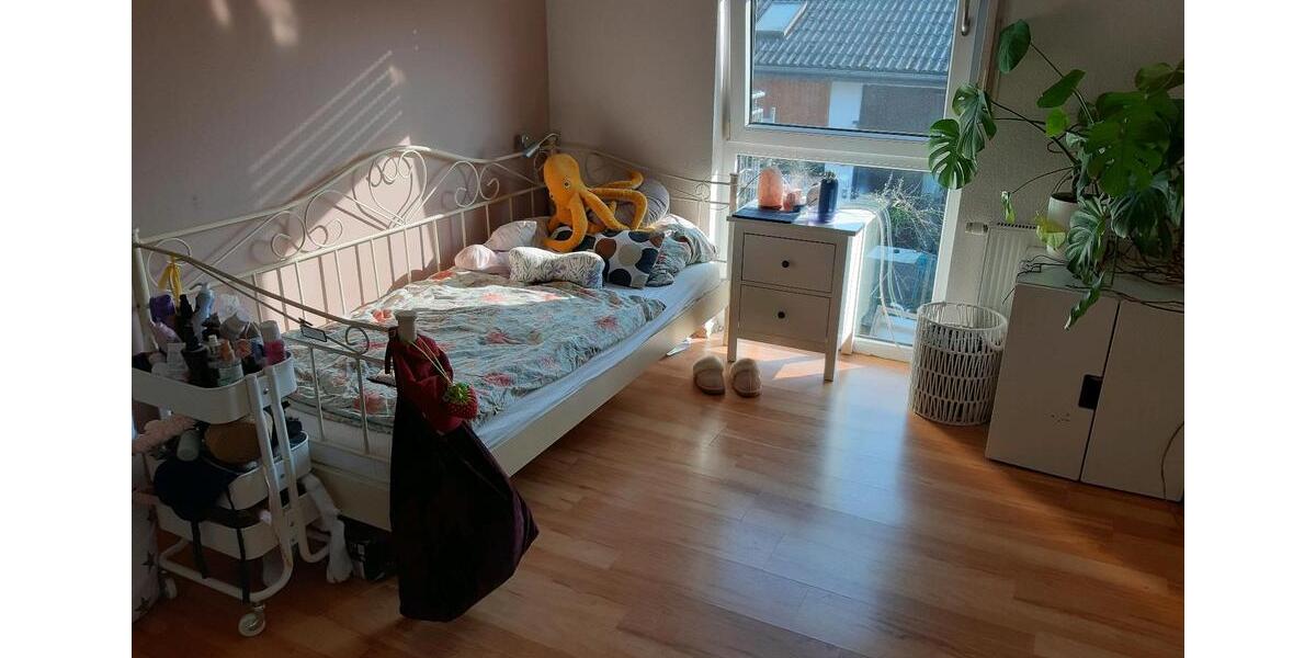 Dachgeschoßwohnung Rheinmünster - 5 Zimmer, 108 m&sup2;, 1.000&euro; | Angebot:25993684