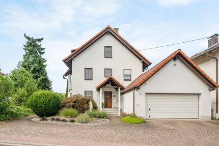 Haus Baden-Baden Lichtental - 7 Zimmer, 272 m&sup2;, 795.000&euro; | Angebot:25986815