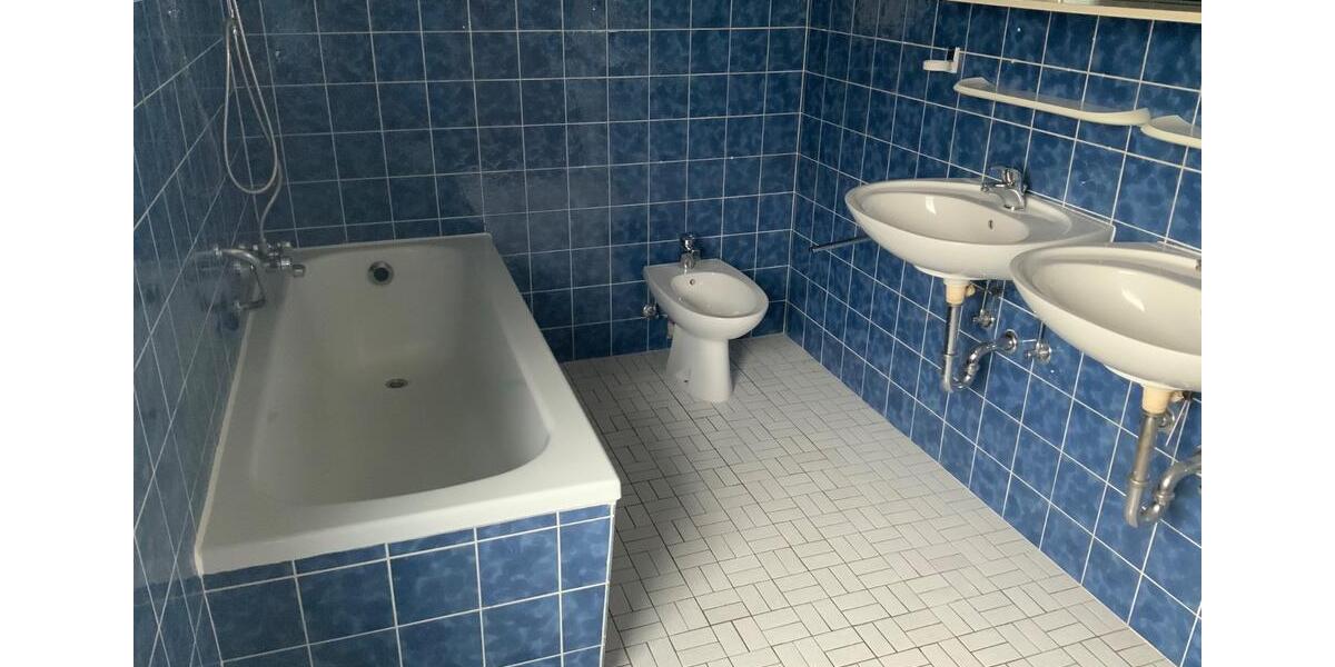 Einfamilienhaus Hagenbach - 7 Zimmer, 180 m&sup2;, 465.000&euro; | Angebot:25406968