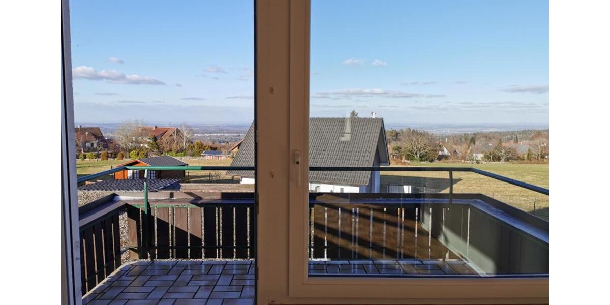 Etagenwohnung Bad Herrenalb - 3 Zimmer, 85 m&sup2;, 250.000&euro; | Angebot:25255855