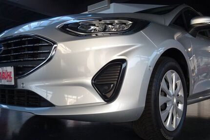 Ford Fiesta 24.131 km 13.580 &euro; Bühl 77815