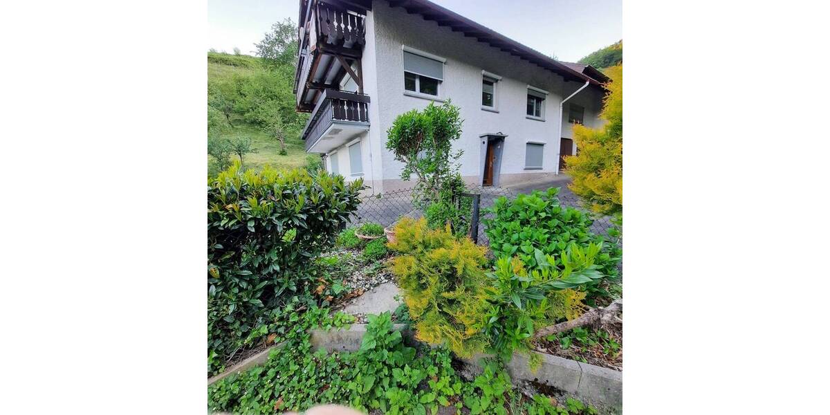 Etagenwohnung Bühlertal - 2 Zimmer, 62 m&sup2;, 750&euro; | Angebot:25671495
