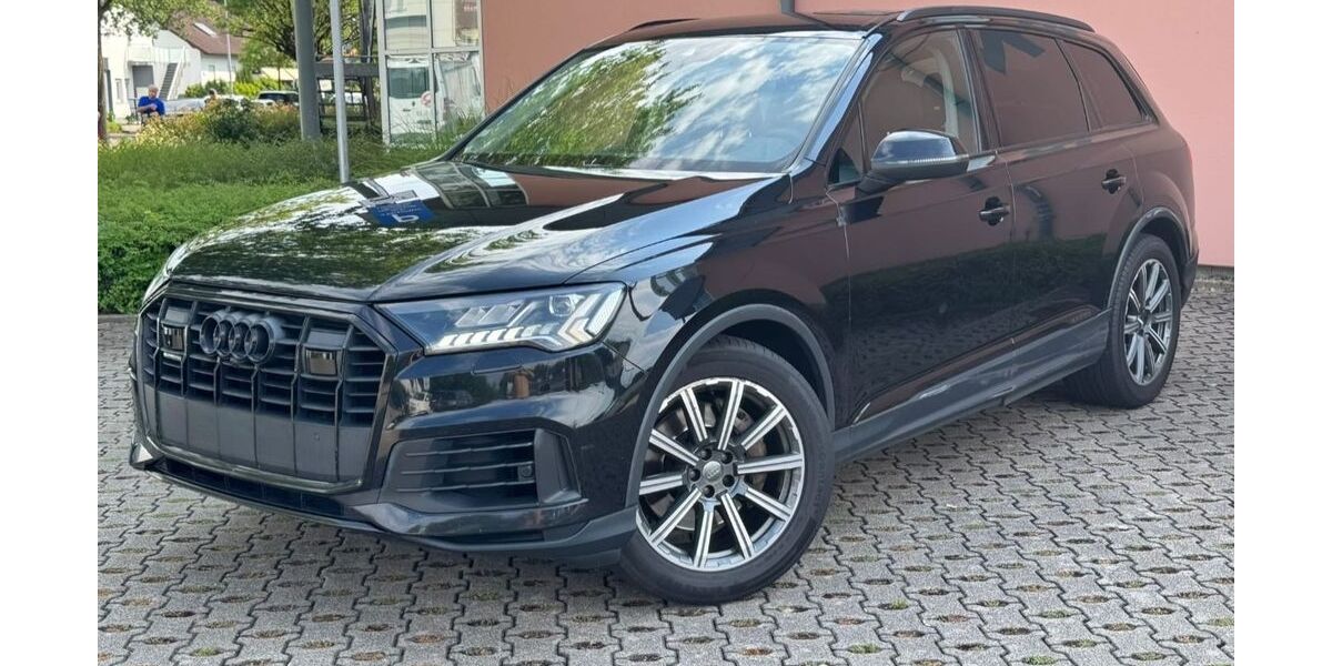 Audi Q7 388.000 km 24.900 &euro; Rastatt 76437
