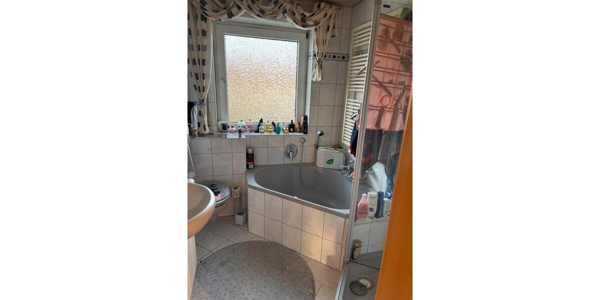 Etagenwohnung Hügelsheim - 3 Zimmer, 76 m&sup2;, 800&euro; | Angebot:25641343