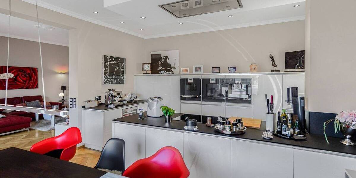 Etagenwohnung Baden-Baden Innenstadt - 3 Zimmer, 124 m&sup2;, 675.000&euro; | Angebot:25666697