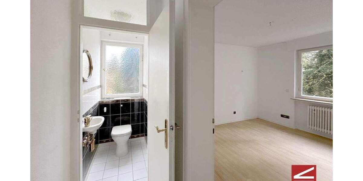 Etagenwohnung Baden-Baden Innenstadt - 3 Zimmer, 97 m&sup2;, 348.000&euro; | Angebot:25692849