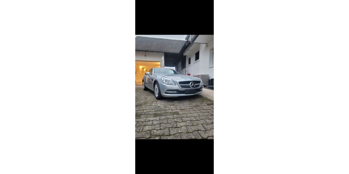 Mercedes-Benz SLK 200 105.000 km 13.500 &euro; Elchesheim 76477