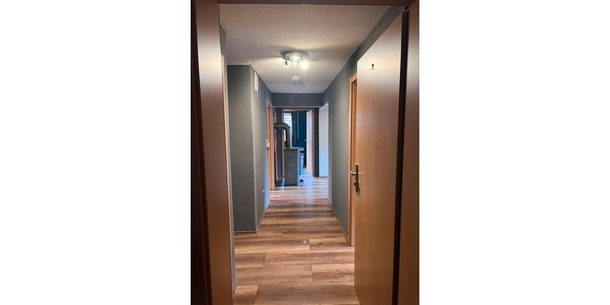 Etagenwohnung Bad Wildbad - 3 Zimmer, 64 m&sup2;, 650&euro; | Angebot:25642676