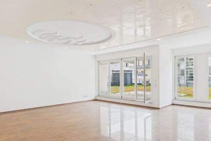 Wohnung Baden-Baden Innenstadt - 3 Zimmer, 115 m&sup2;, 399.000&euro; | Angebot:25922498