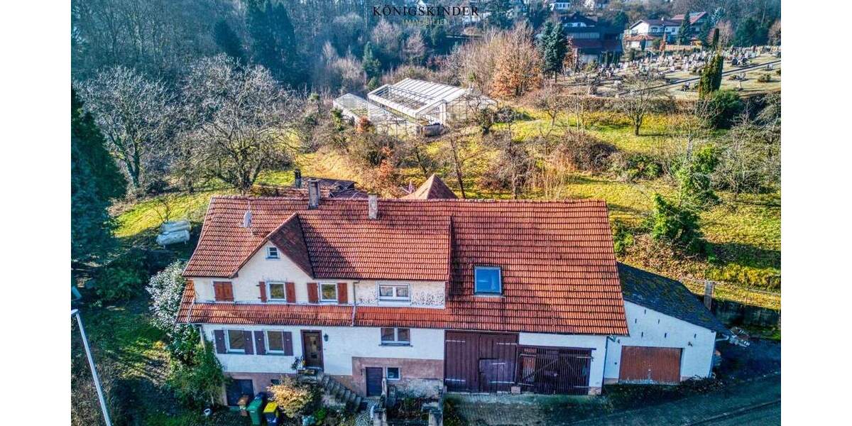 Einfamilienhaus Bühlertal - 8 Zimmer, 175 m&sup2;, 250.000&euro; | Angebot:25798407