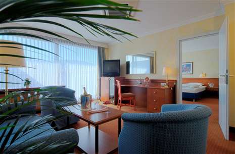 Sonstige Baden-Baden Baden - 10.000.000&euro; | Angebot:18137219