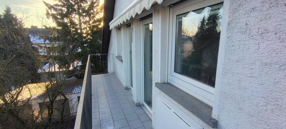 Dachgeschoßwohnung Rheinstetten - 3 Zimmer, 56 m&sup2;, 620&euro; | Angebot:25887902