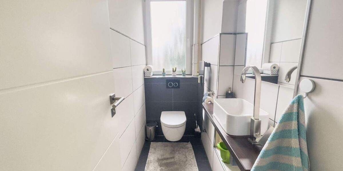 Mehrfamilienhaus, Wohnhaus Dobel - 1 Zimmer, 290 m&sup2;, 569.000&euro; | Angebot:25718554