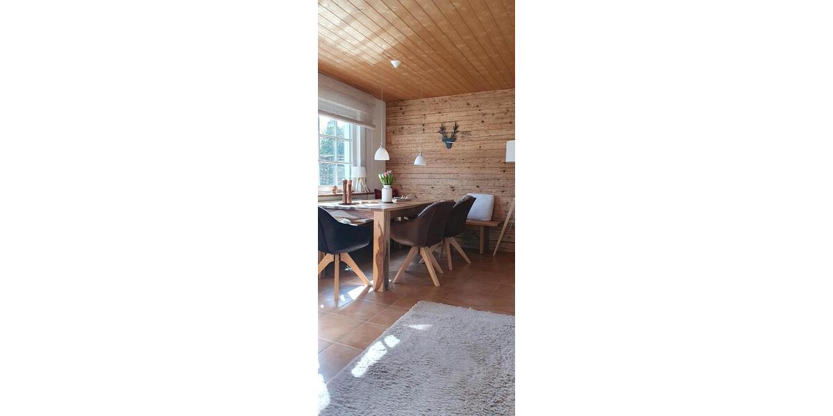 Einfamilienhaus Schömberg - 5 Zimmer, 134 m&sup2;, 525.000&euro; | Angebot:26031320