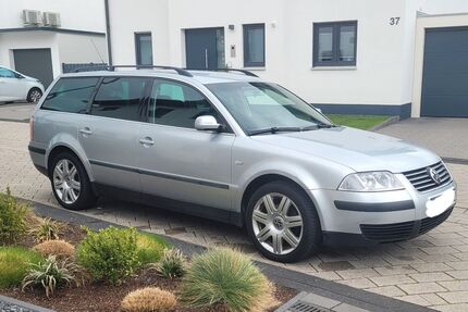 VW Passat Variant 139.000 km 2.400 &euro; Ötigheim 76470