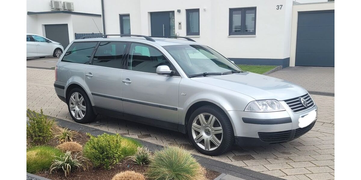 VW Passat Variant 139.000 km 2.400 &euro; Ötigheim 76470